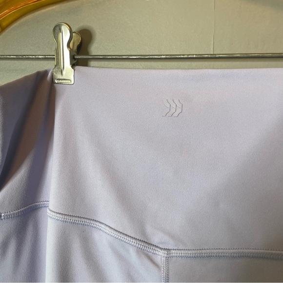 All in Motion lavender flare yoga pants women’s size large - Picture 7 of 8